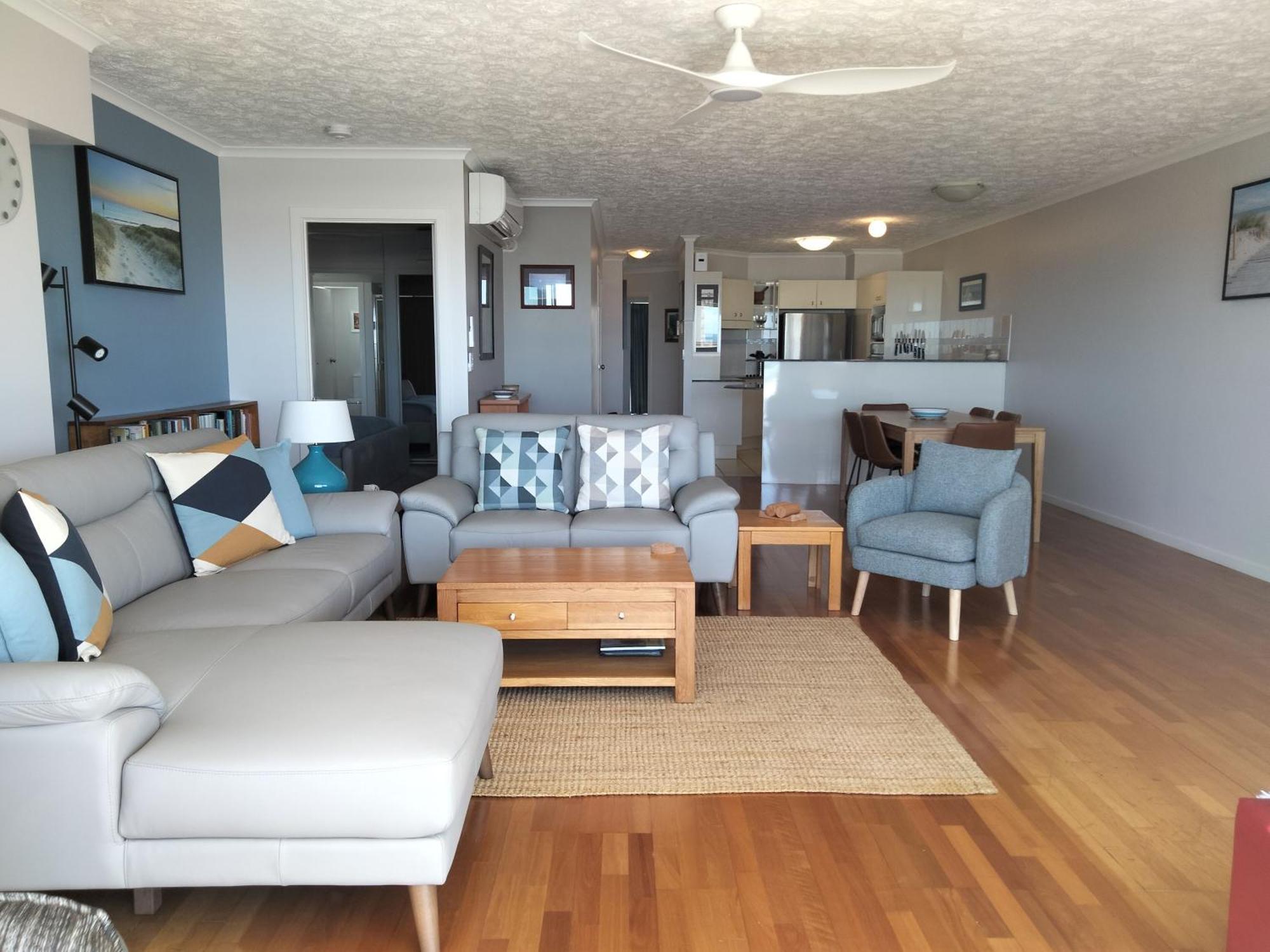 Moorings Beach Resort Caloundra Bagian luar foto
