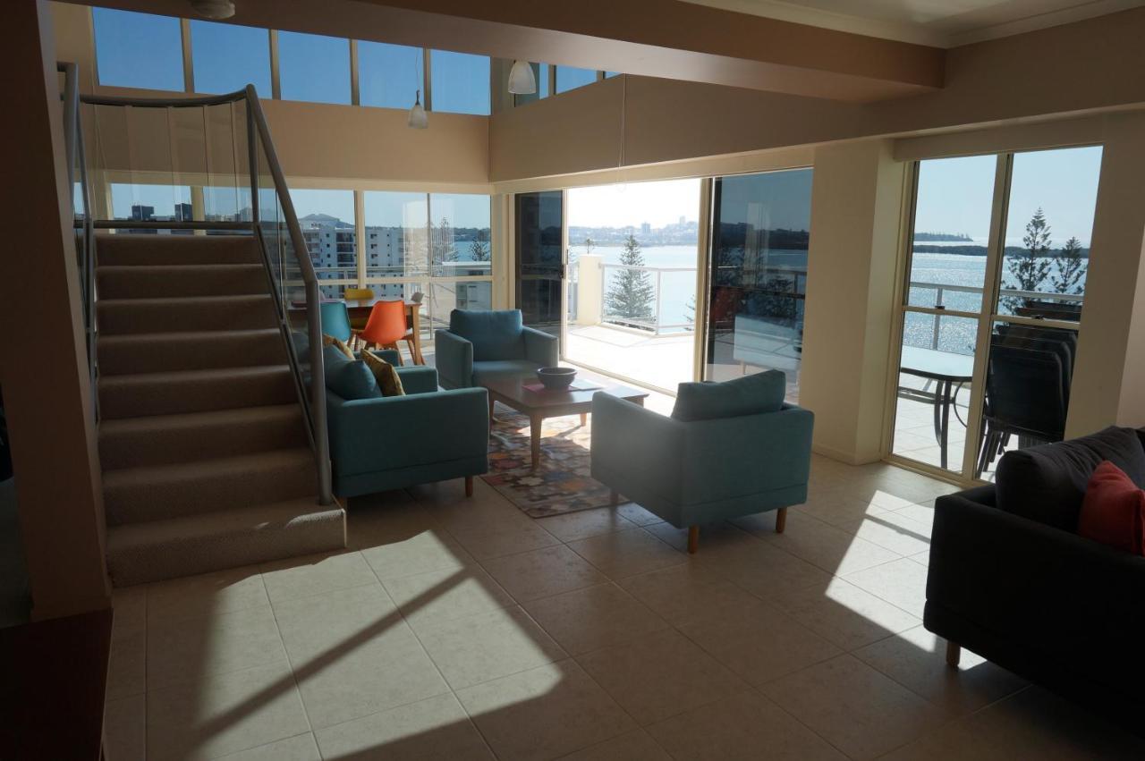 Moorings Beach Resort Caloundra Bagian luar foto