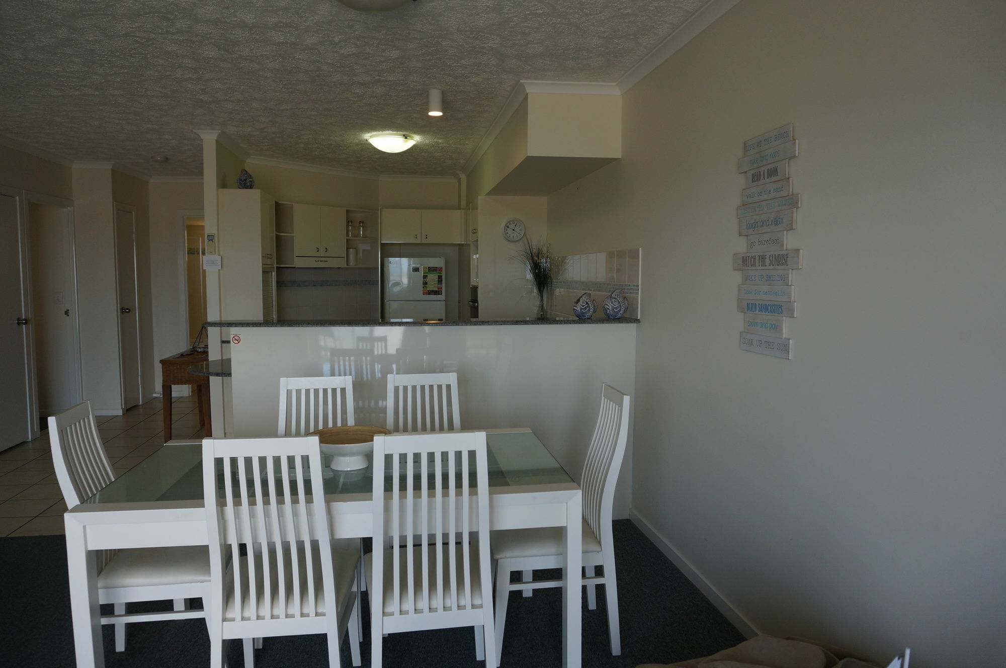 Moorings Beach Resort Caloundra Bagian luar foto